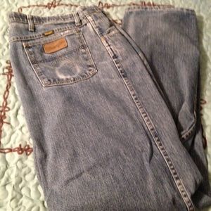Men's wranglers George strait 42x32